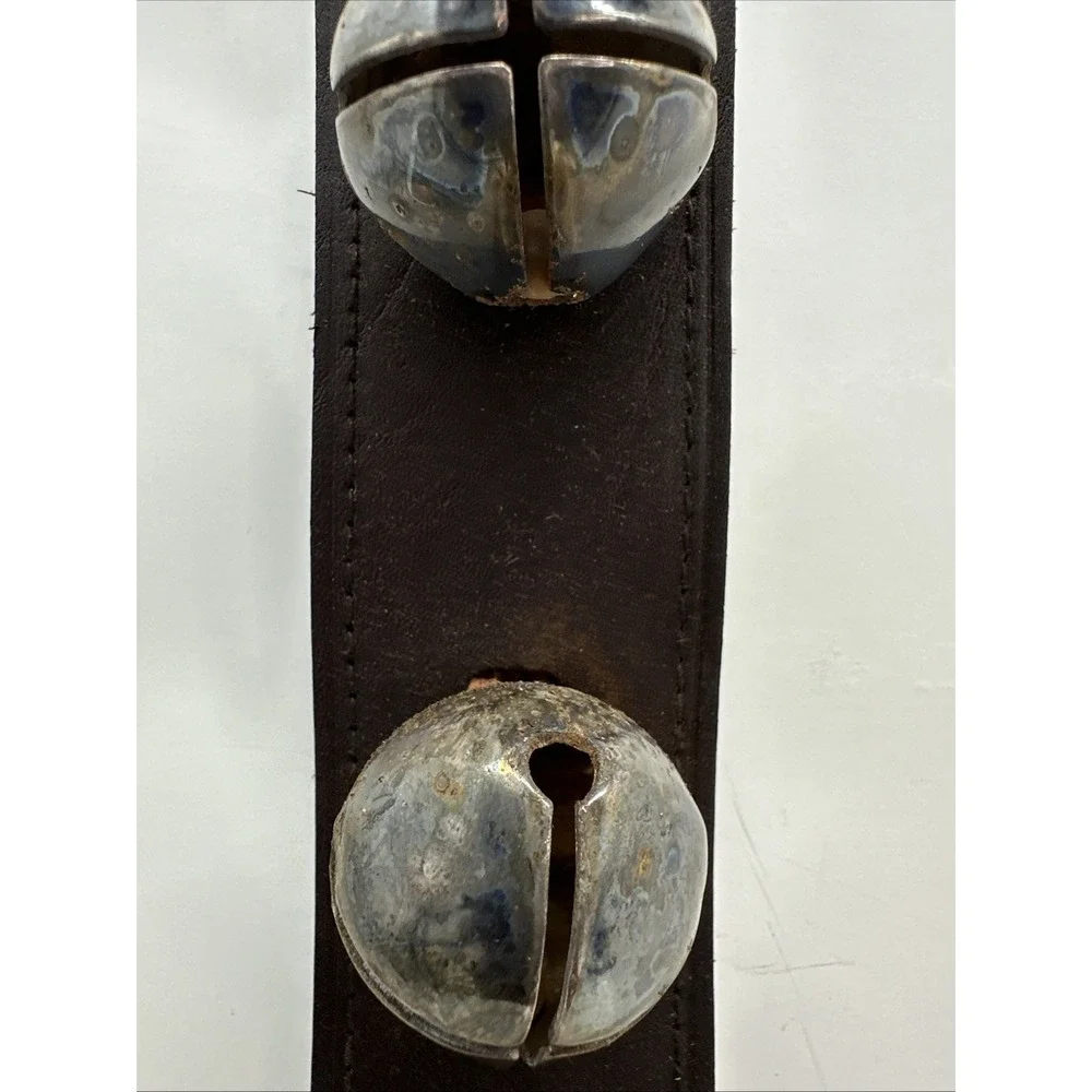 VTG Towle Silversmiths Silver Toned Sleigh Bells Jingle Leather Strap Door 18